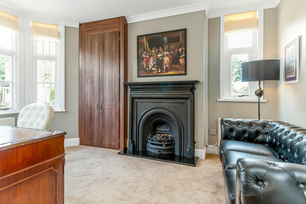 Additional image 5 of Station Road Kenilworth, Warwickshire, CV8 1JD