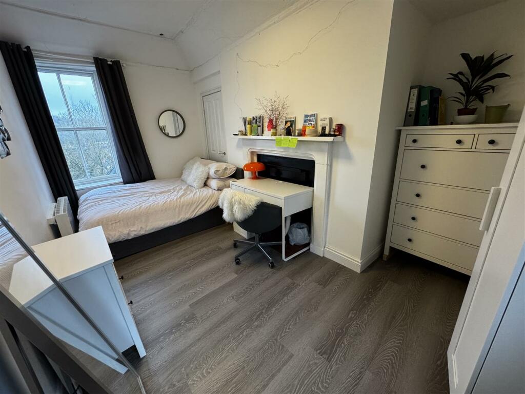 Additional image 4 of Saddler Street, Durham