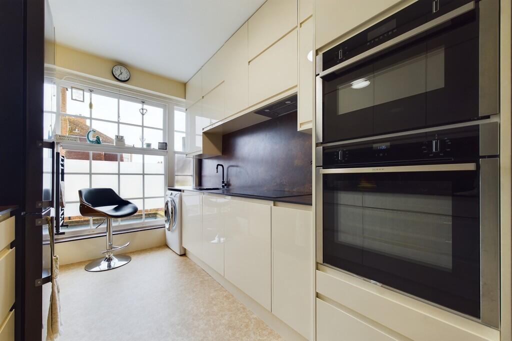 Additional image 7 of Sandgate Road, Folkestone