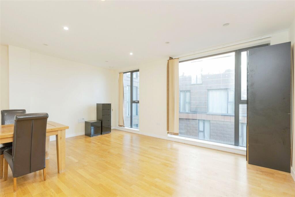 Additional image 5 of Station Road, Sidcup, DA15