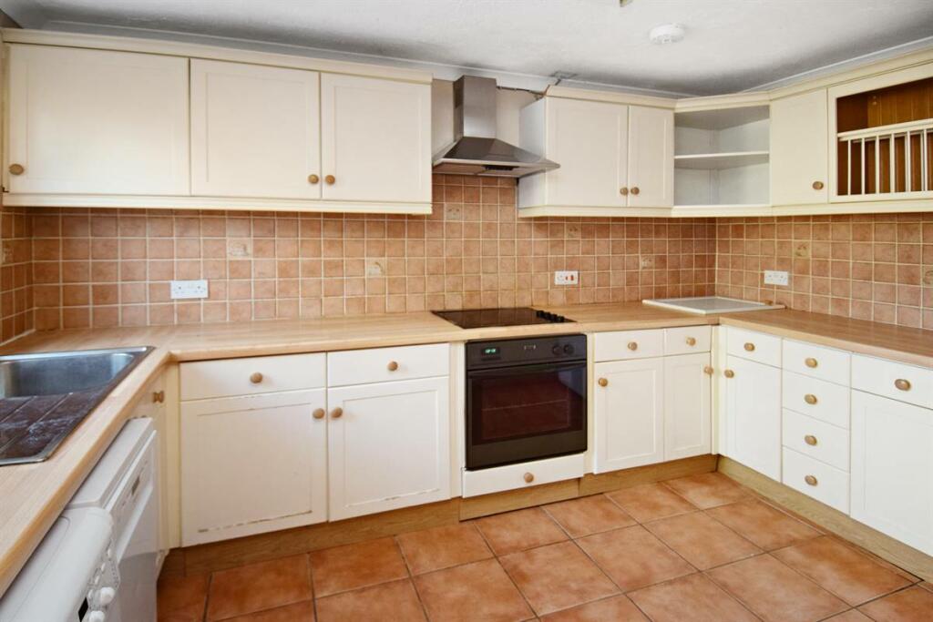 Additional image 7 of Hillside Avenue, Canterbury