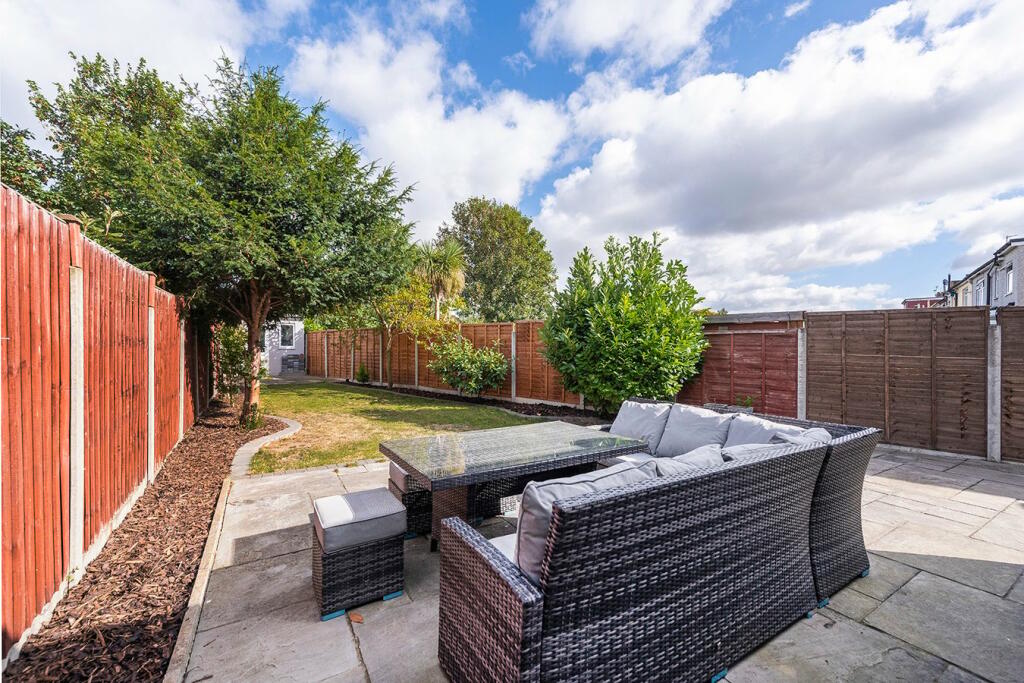 Additional image 17 of Winchelsea Avenue, Bexleyheath, DA7