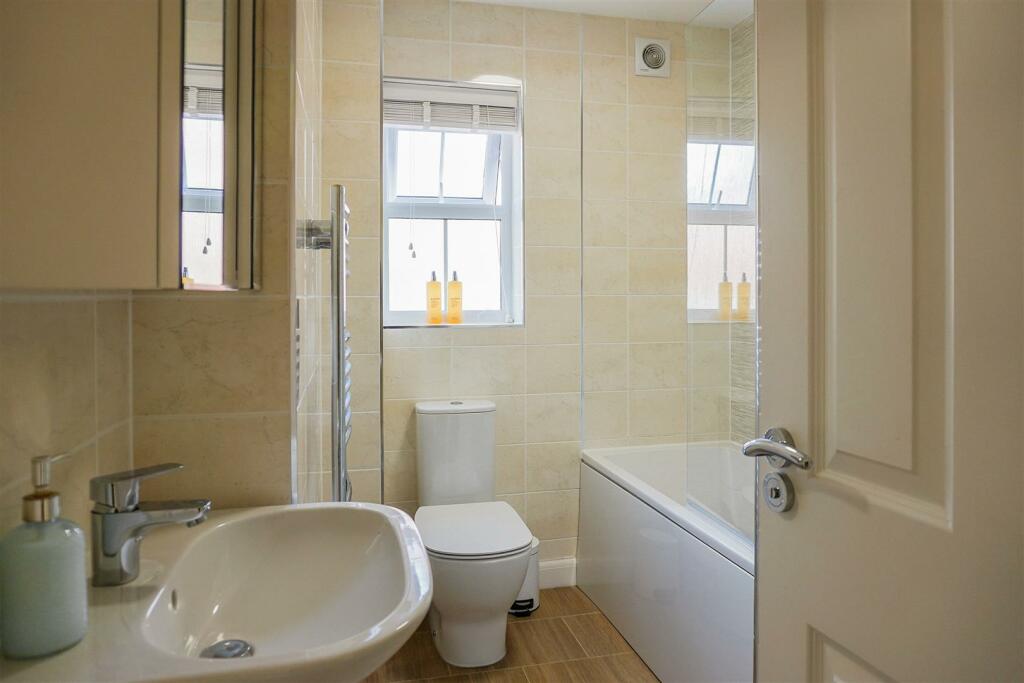 Additional image 16 of Keepers Meadow, Long Itchington, Southam