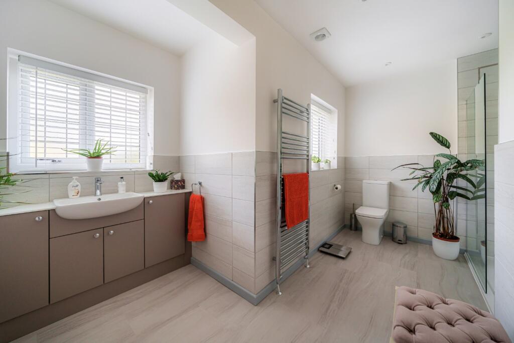 Additional image 17 of Weston Lane, Bulkington, Warwickshire, CV12 9RX