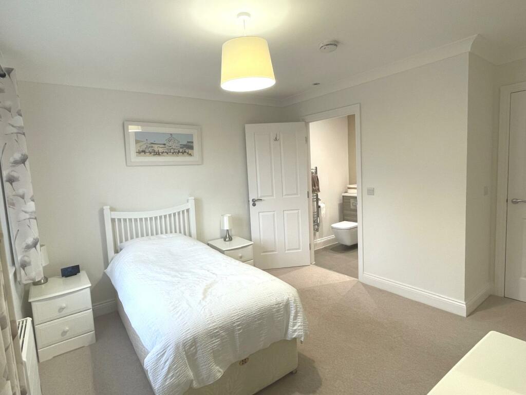 Additional image 10 of Albany Lane, Balsall Common, Coventry