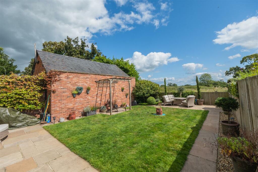 Additional image 3 of A beautifully presented and upgraded barn conversion in Chorley Nr. Cholmondeley
