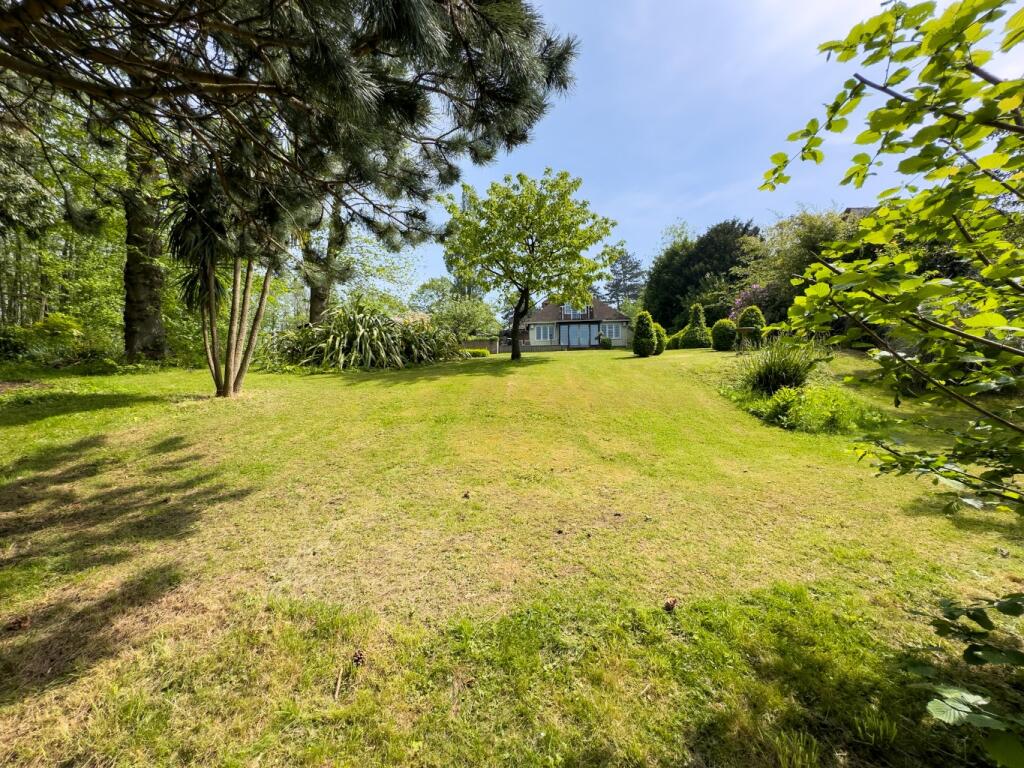 Additional image 11 of Pear Tree Lane, Shorne, Gravesend, Kent, DA12