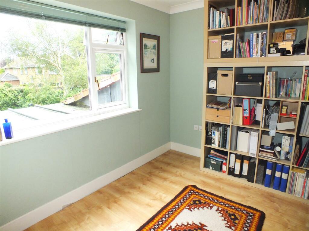 Additional image 27 of Cornwallis Avenue, Folkestone