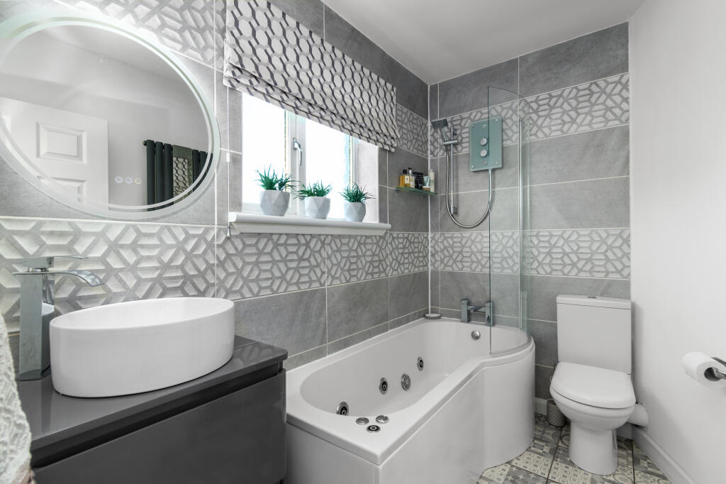 Additional image 18 of Western Road North, Montrose, DD10