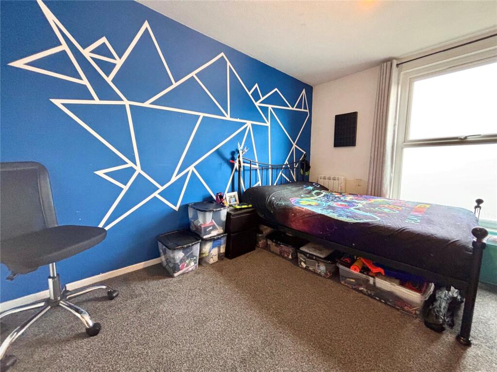 Additional image 12 of Fields Court, Warwick, CV34