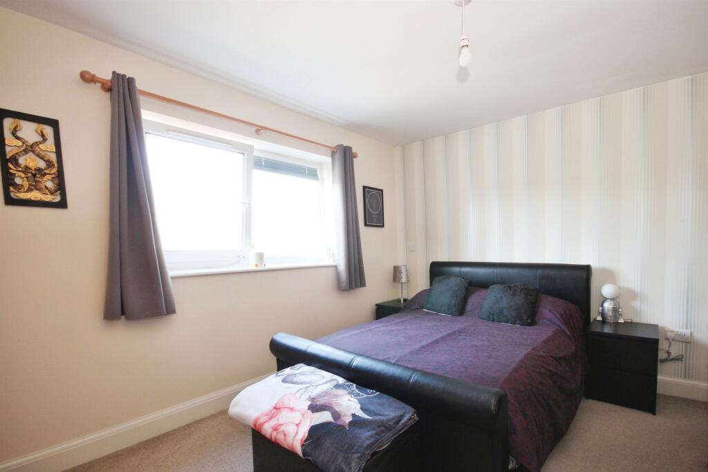 Additional image 5 of Trent Place, Warwick