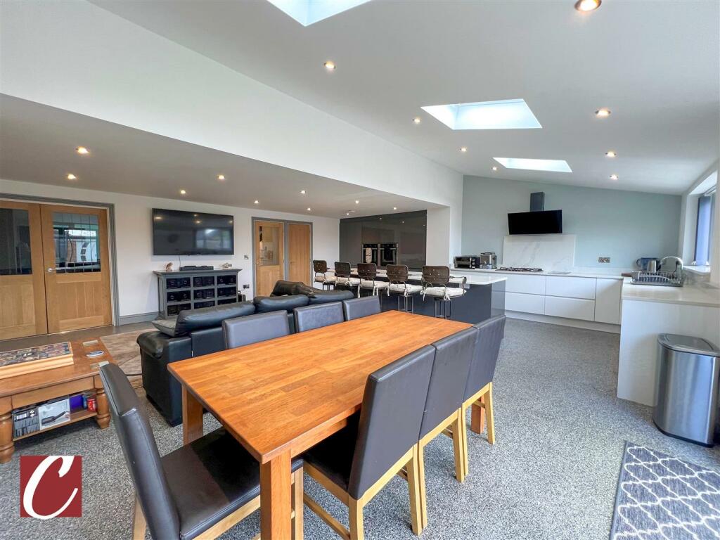 Additional image 7 of St. Nicolas Park Drive, Nuneaton