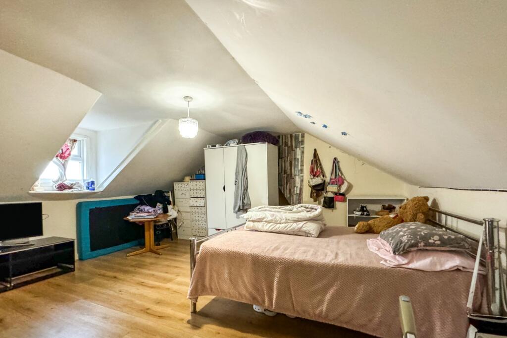 Additional image 3 of 11 Guildhall Street, Folkestone, CT20 1EA