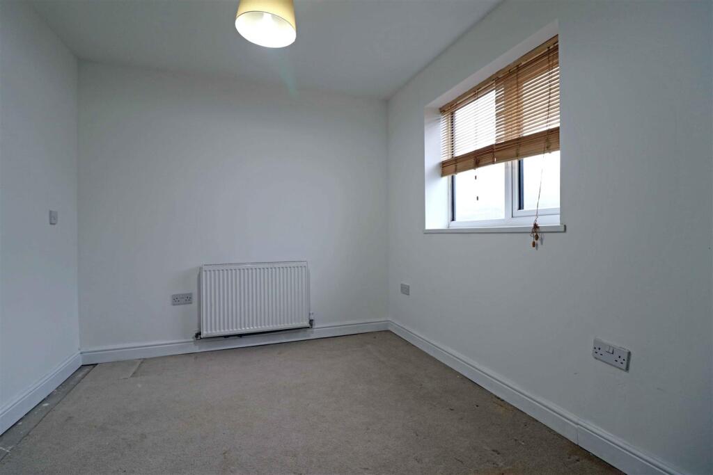 Additional image 9 of Woodloes Park, Warwick