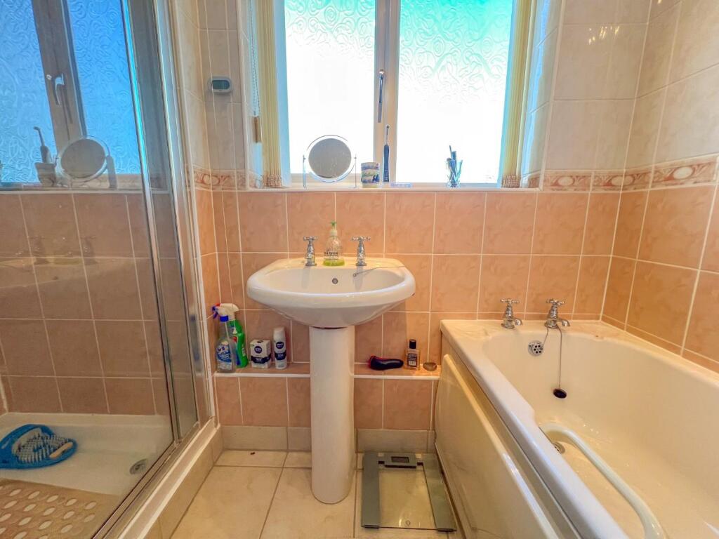 Additional image 7 of Weston Lane, Bulkington