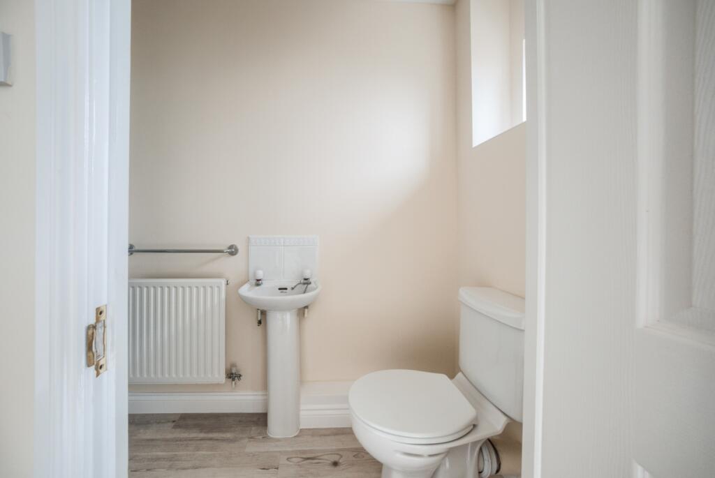 Additional image 24 of Lingfield Crescent, Stratford-upon-Avon, Warwickshire, CV37