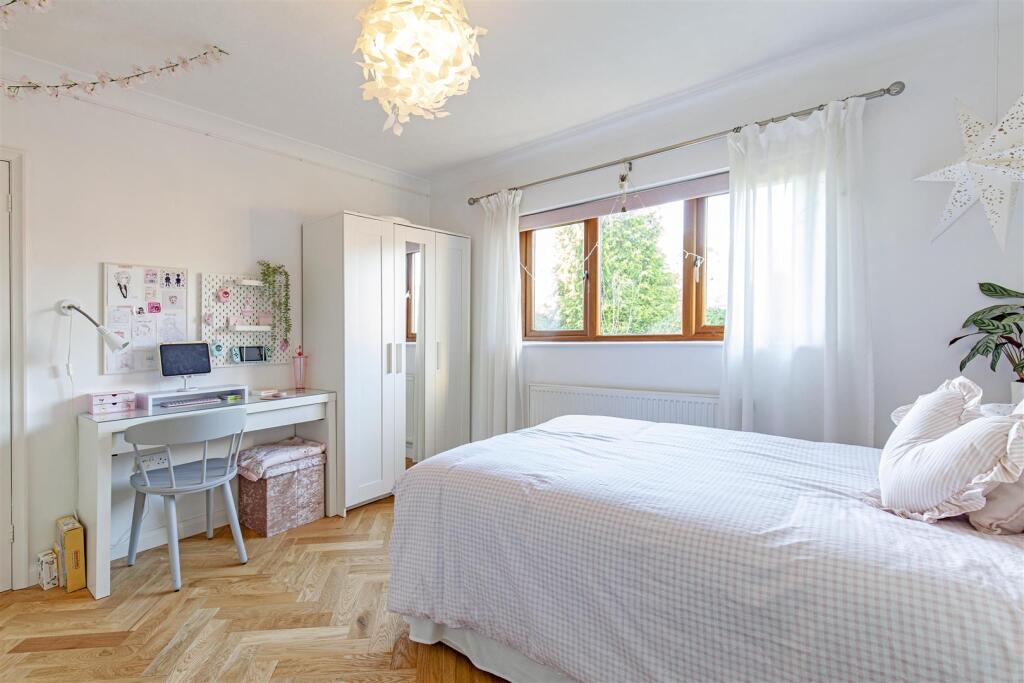 Additional image 10 of The Close, Great Longstone, Bakewell, Derbyshire, DE45 1TT