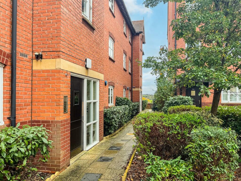 Additional image 15 of Martinique Square, Bowling Green Street, Warwick