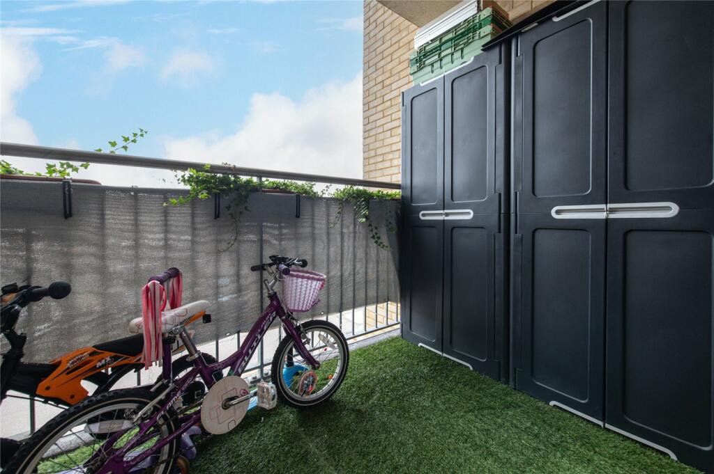 Additional image 8 of Mallory Close, Gravesend, Kent, DA12