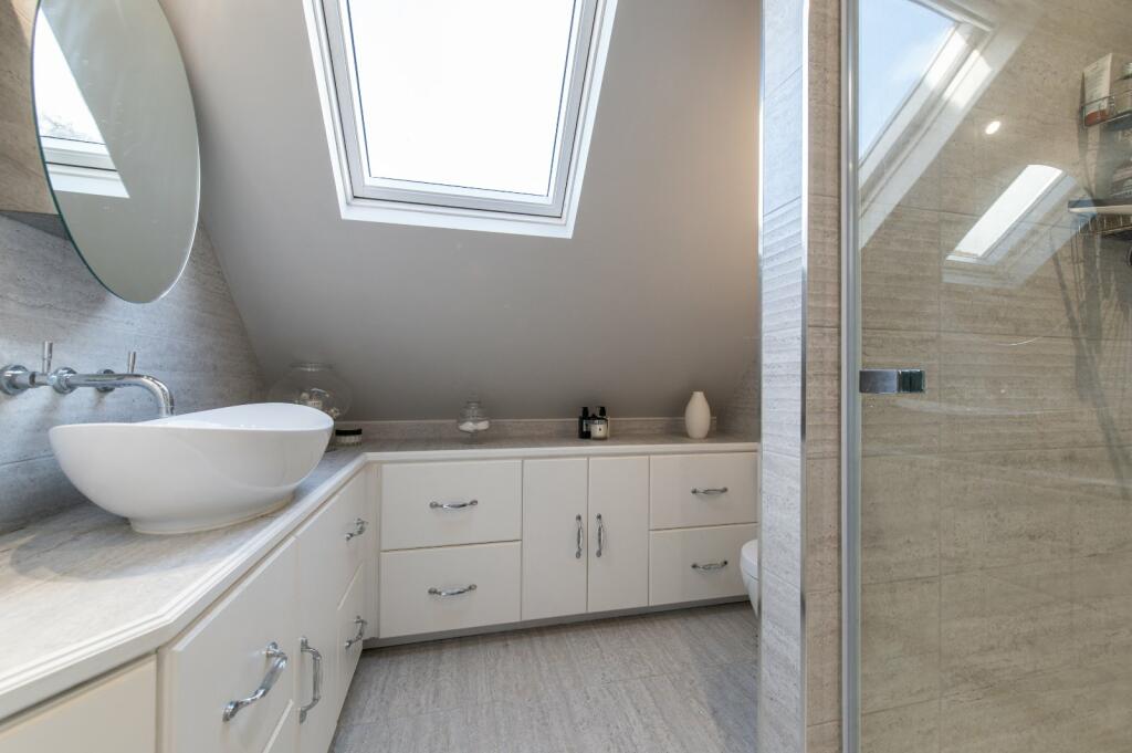 Additional image 34 of Conifer Drive, Meopham, Gravesend, Kent, DA13