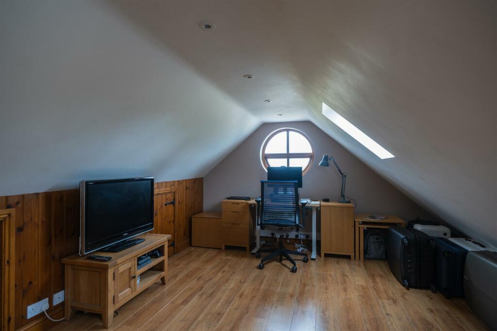 Additional image 48 of Hind Heath Road, Sandbach