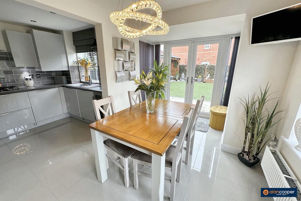 Additional image 9 of Flower Garden Drive, St James Gate, Weddington, Nuneaton, CV10 0FW