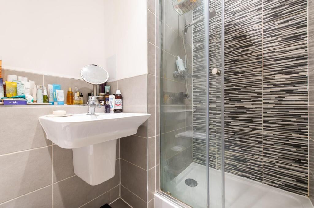 Additional image 8 of St Clements Lakes, Greenhithe