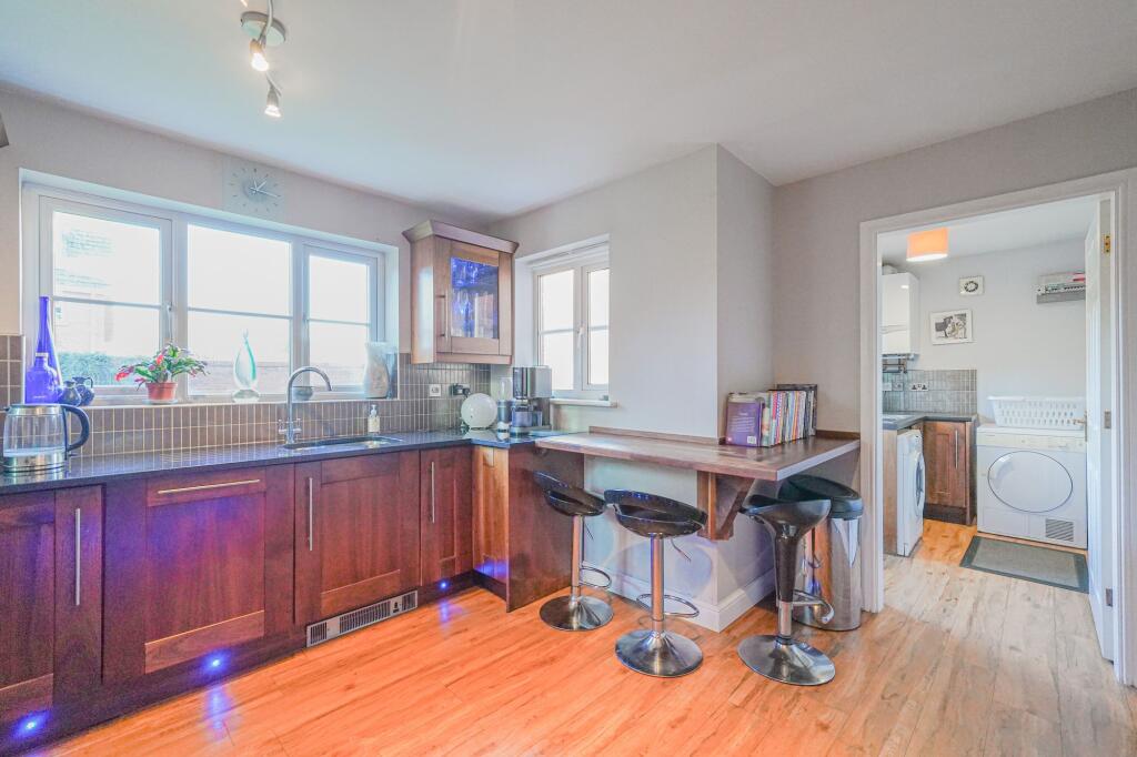 Additional image 5 of Grovefield Crescent, Balsall Common, CV7