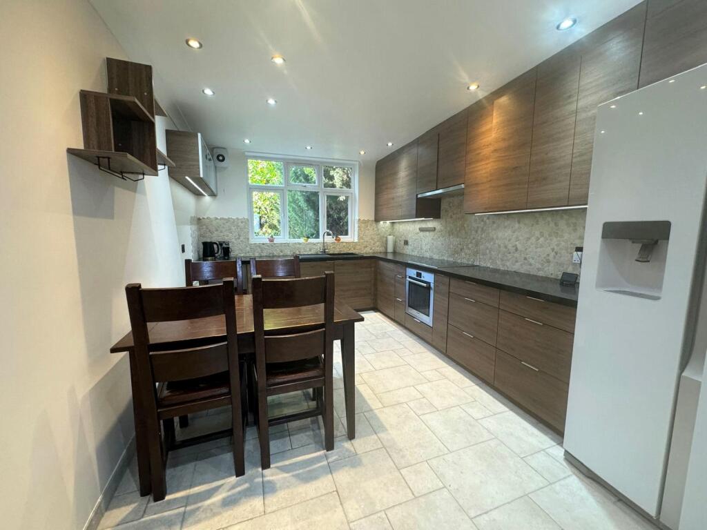 Additional image 19 of Gipsy Road, Welling, Kent, DA16