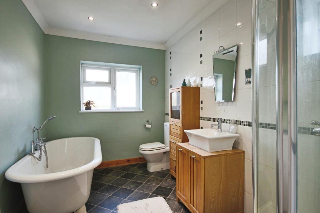 Additional image 12 of Landor Road, Whitnash, Leamington Spa, Warwickshire, CV31