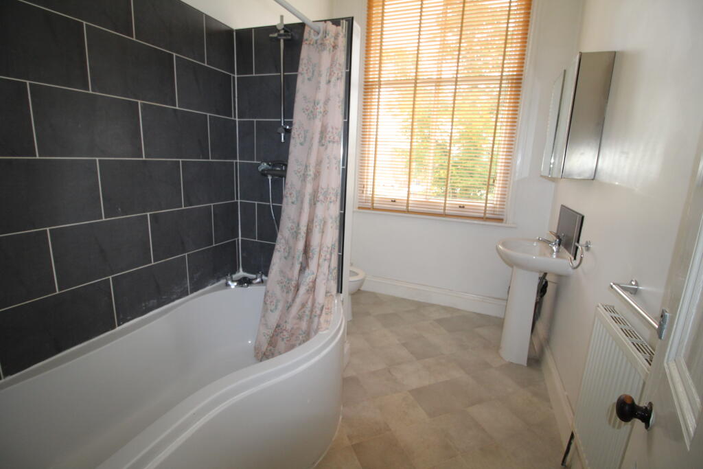 Additional image 9 of ROOM 9, KENT HOUSE, CLARENDON PLACE, LEAMINGTON SPA