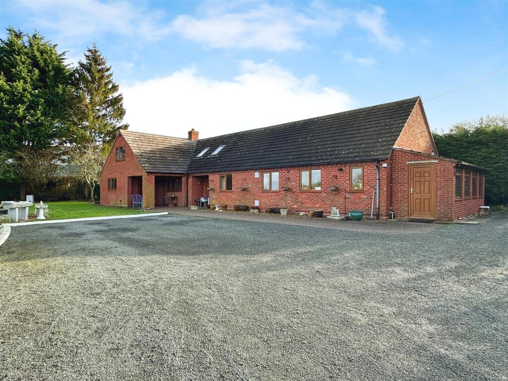 Additional image 26 of Harbury, Leamington Spa