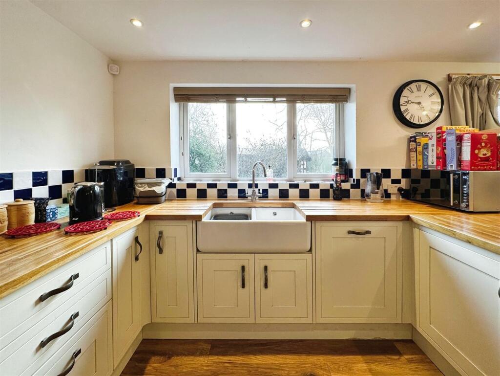 Additional image 41 of Manor Road, Harbury, Leamington Spa