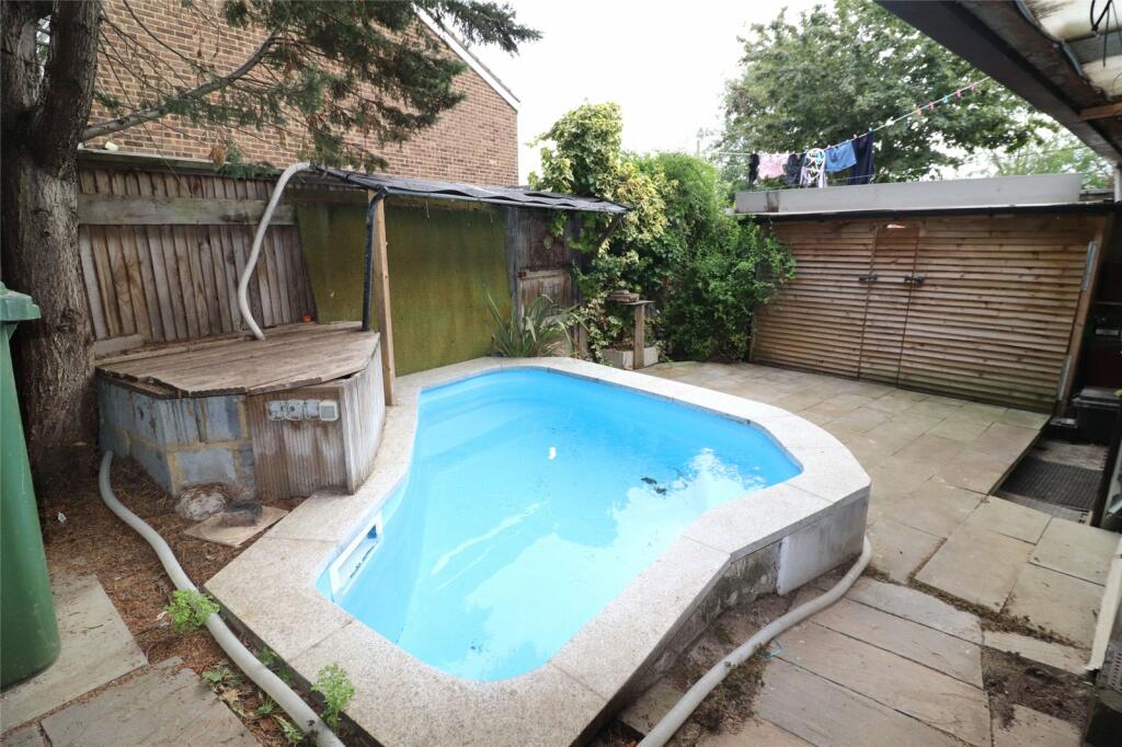 Additional image 23 of Silver Spring Close, Northumberland Heath, Kent, DA8