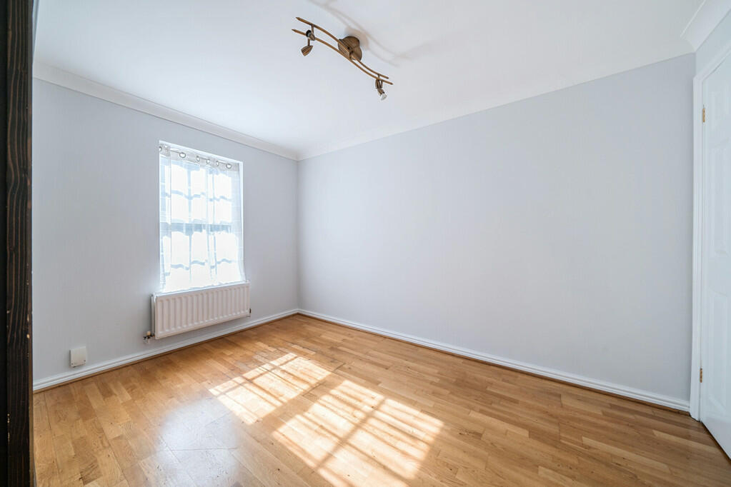 Additional image 5 of Ingress Park Avenue, Greenhithe, Kent