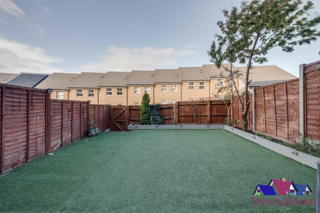 Additional image 20 of Burroughs Drive, Dartford, Kent, DA1