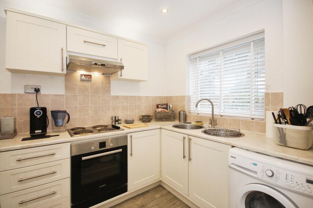 Additional image 5 of Vicarage Fields, Warwick, Warwickshire, CV34