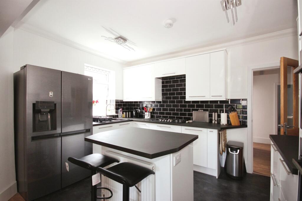 Additional image 6 of Rugby Road, Cubbington, Leamington Spa