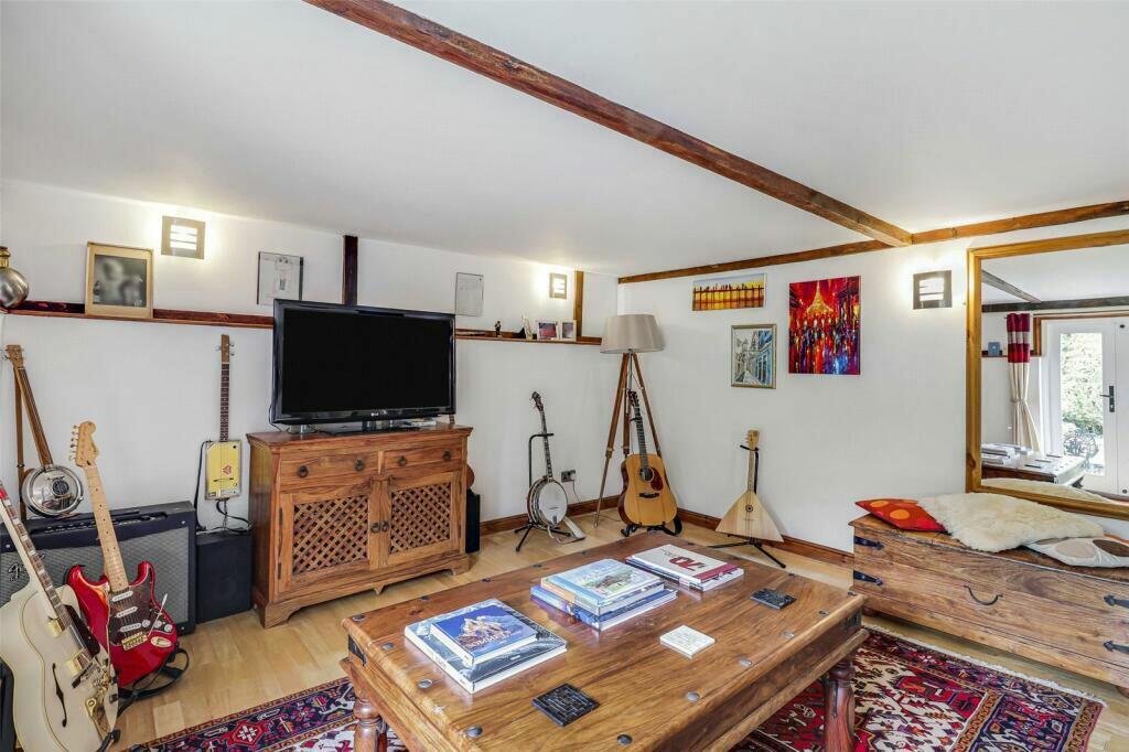 Additional image 8 of Walnut Tree Lane, Westbere, Canterbury, Kent, CT2 0HG