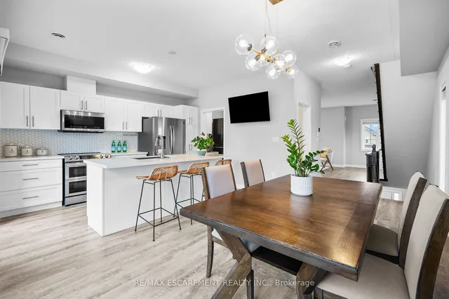 Additional image 19 of 271 Dalgleish Tr