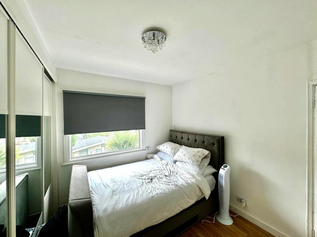 Additional image 5 of Okehampton Crescent, Welling, Kent, DA16