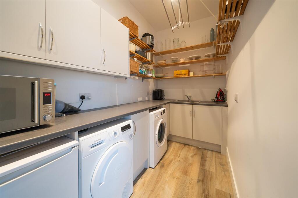 Additional image 12 of Imperial Road, Matlock, DE4 3NL