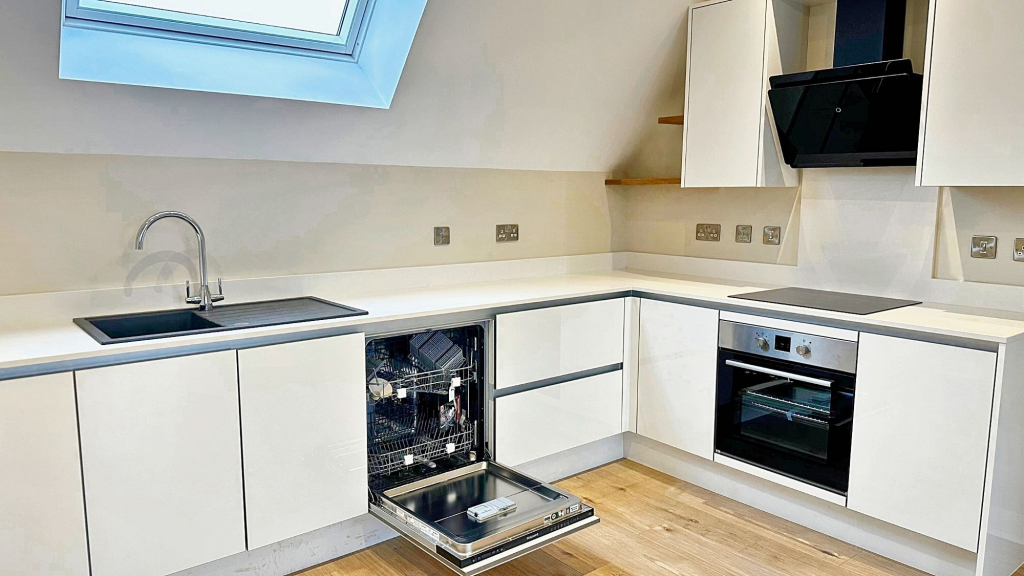 Additional image 5 of Apartment 9, Whittle House, 19 Warwick Street