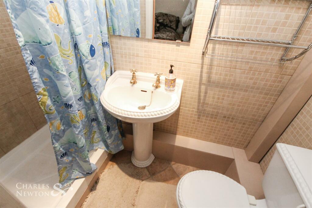 Additional image 22 of Ilkeston Road, Heanor, Derbyshire