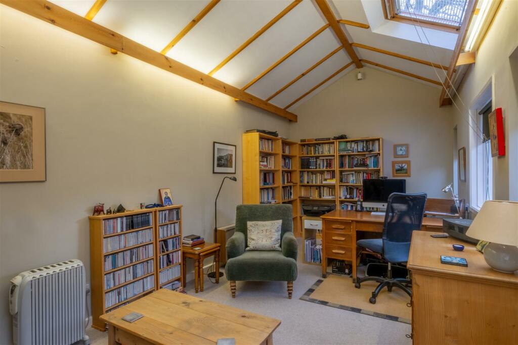 Additional image 19 of Beacon Hill, High Street, Low Pittington