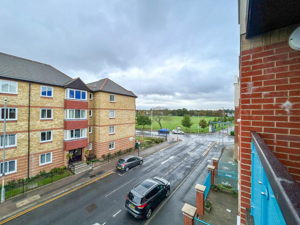 Additional image 5 of Richmond Street, Herne Bay, CT6 5LL