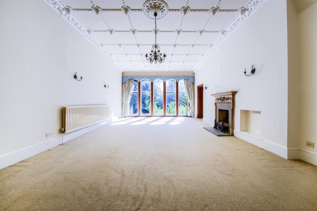 Additional image 25 of Warwick Road, Stratford-Upon-Avon