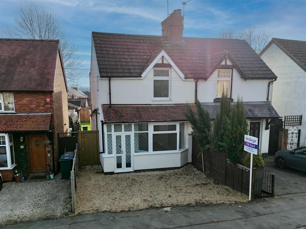 Primary image of Tanners Lane, Tile Hill, Coventry, CV4 9HX **NO CHAIN**