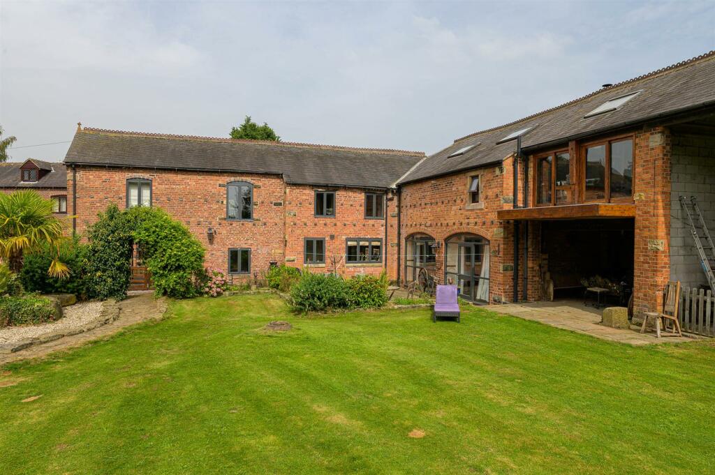 Additional image 54 of Oak Bank Barn, Heatley Lane, Broomhall, Nantwich