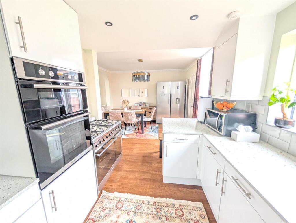 Additional image 11 of Watling Street, Grendon
